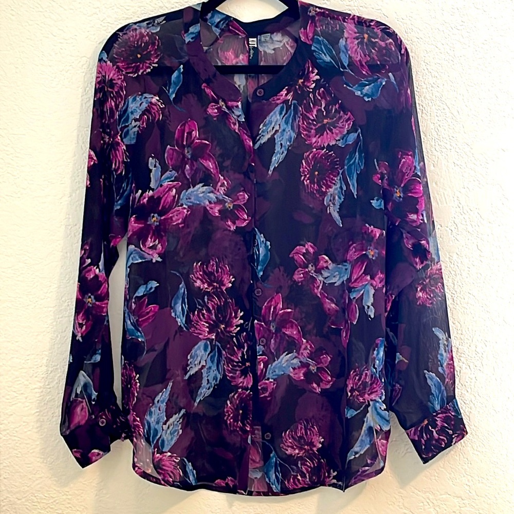 Women’s blouse, button up, formal, business casual.
